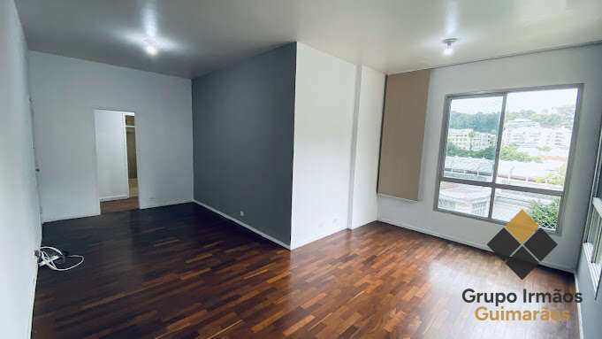 Apartamento para alugar em Rio de Janeiro, Laranjeiras, com 3 quartos, 111m² - Grupo Irmãos Guimarães – Mais de 60 anos cuidando de patrimônios